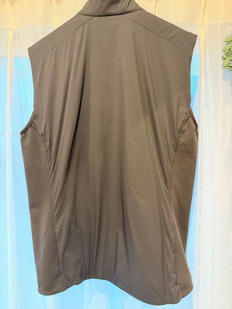 ARC'TERYX アトムベスト　Mサイズ ブラック