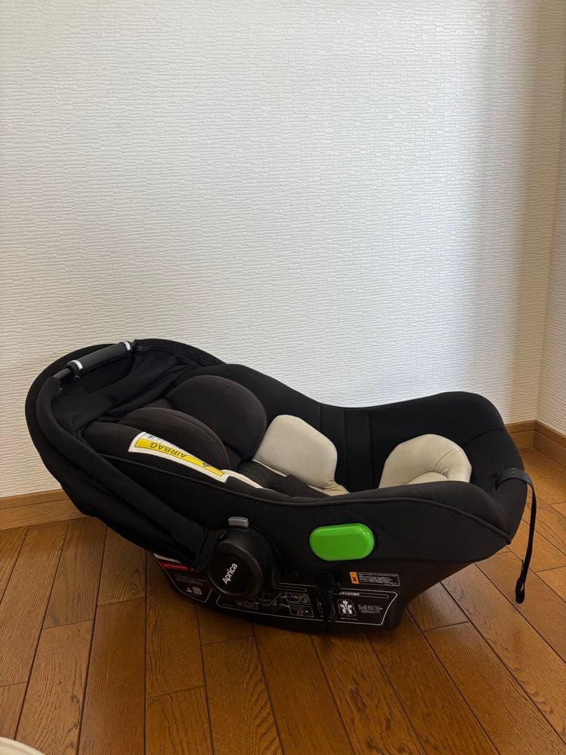 【最終値下げ】アップリカ　ベビーシート　エアキャリー