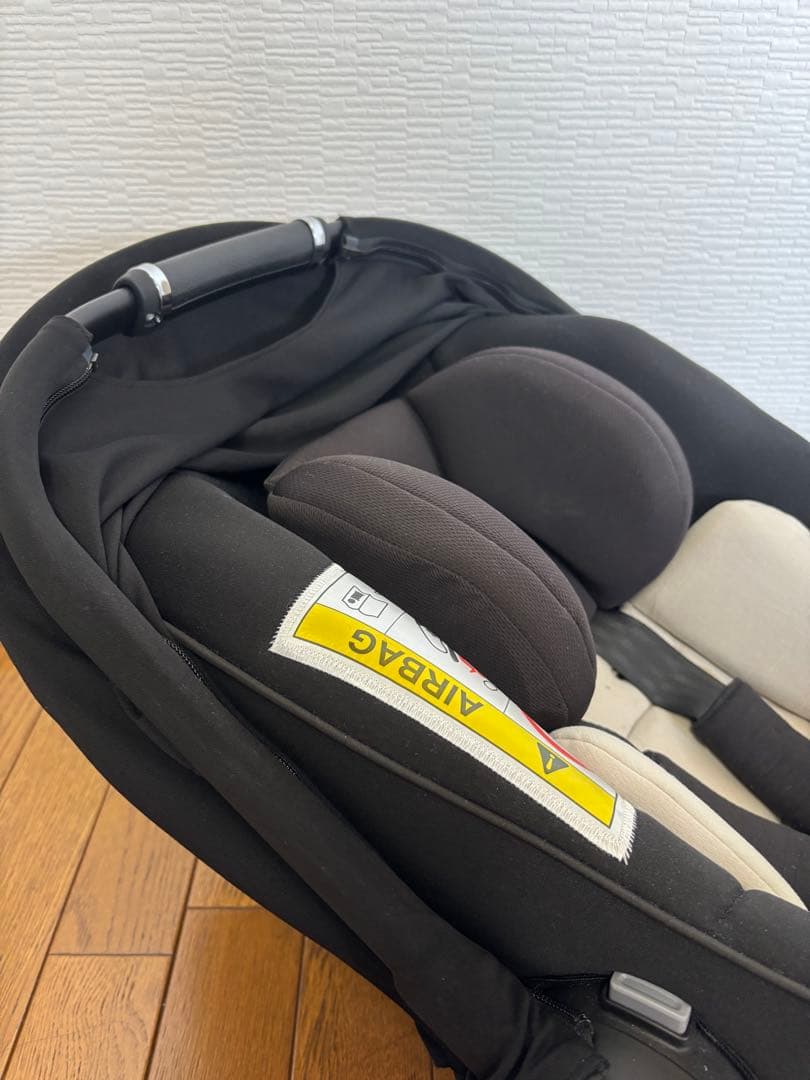 【最終値下げ】アップリカ　ベビーシート　エアキャリー