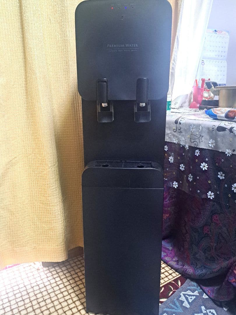 プレミアムウォーター ウォーターサーバー ブラック ファムフィット