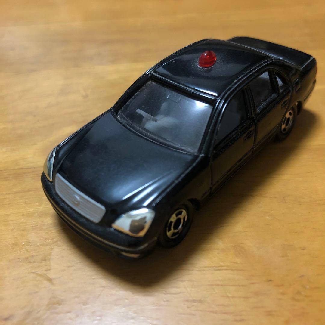 機動隊 警察 右翼 ランドクルーザー パジェロ ハイエース セルシオ警護車