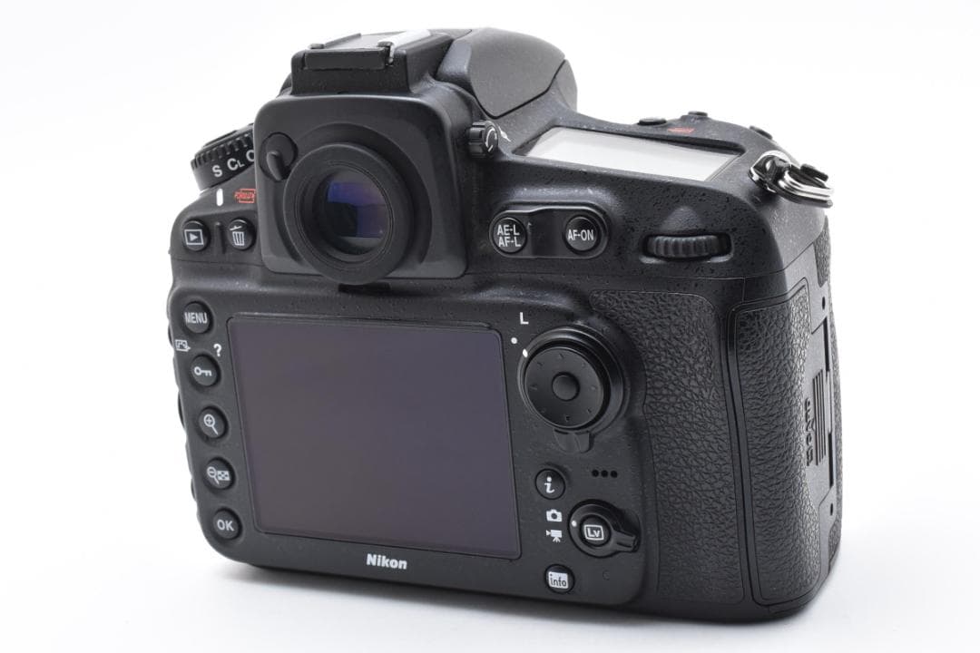 美品 ニコン　Nikon D810 ボディ 《ショット数10273回》1377