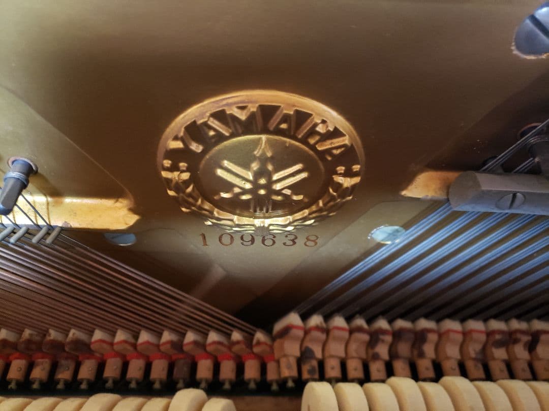 YAMAHA アップライトピアノ U1A 製造番号109638 - メルカリ