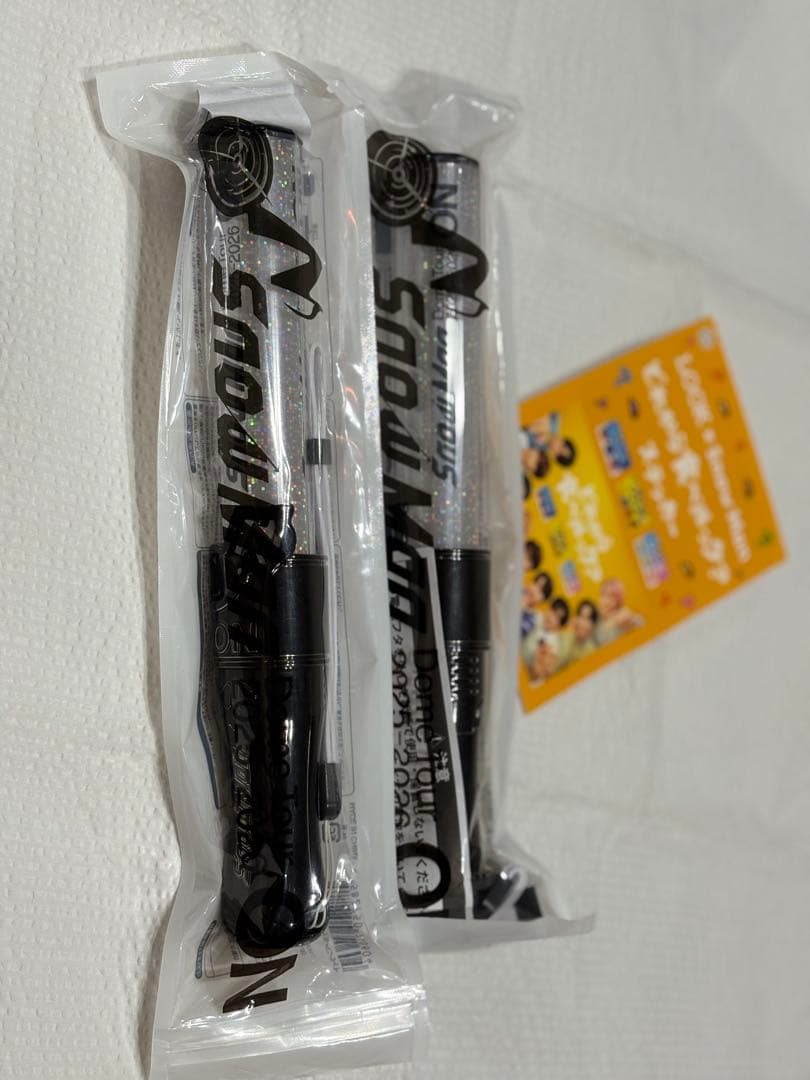  Man ペンライト2本セット (おまけステッカー付き)