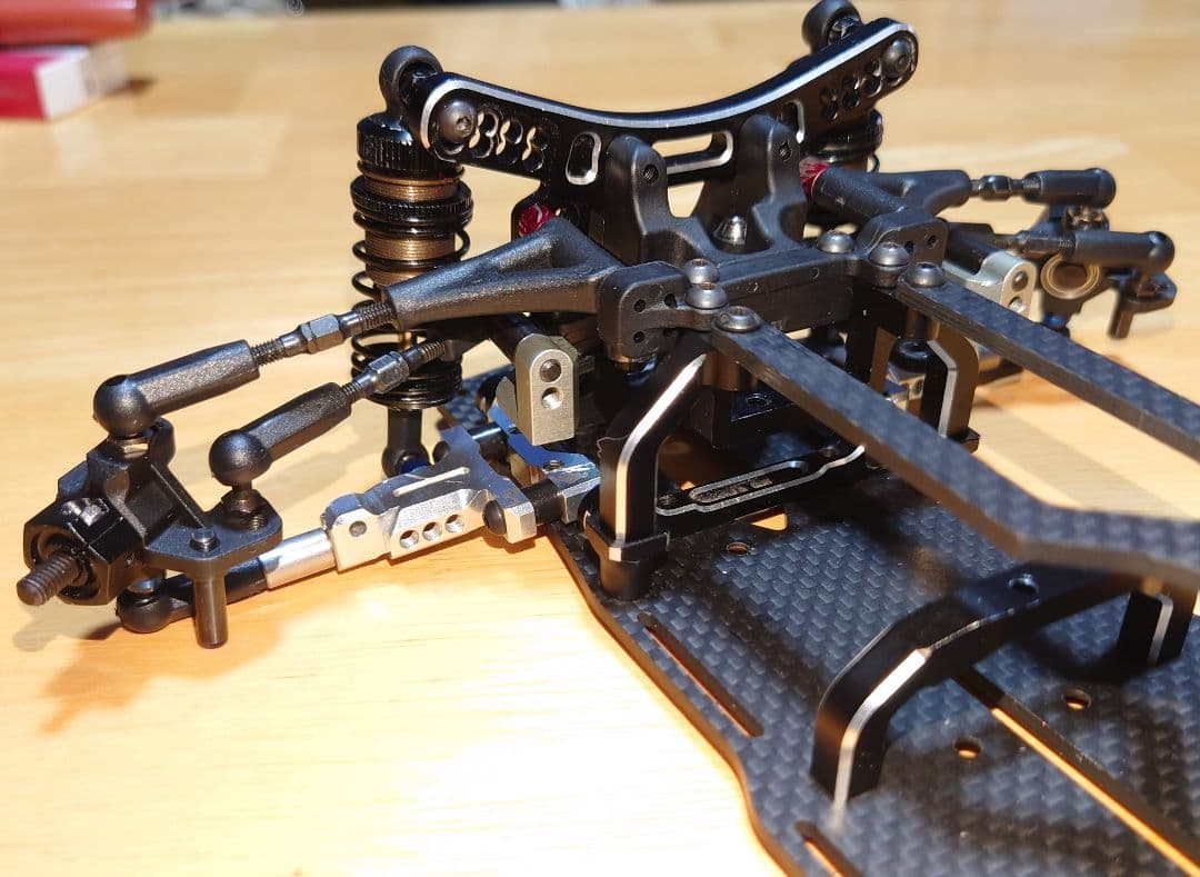 ラジコン　シャーシ2