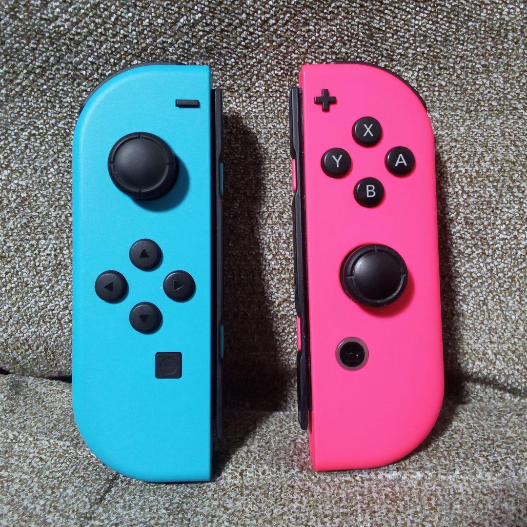 Nintendo Switch ジョイコン色違い
