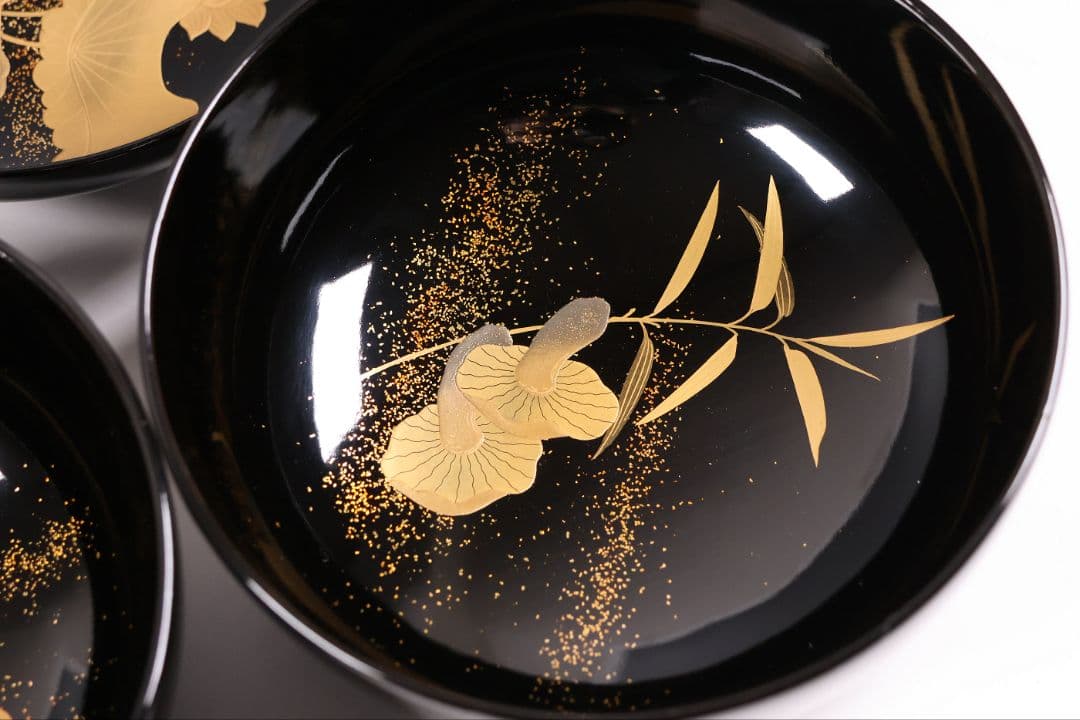 CM411】天然木漆塗 加賀蒔絵 蓮と野菜金蒔絵 黒煮物椀 二客 漆器 昭和