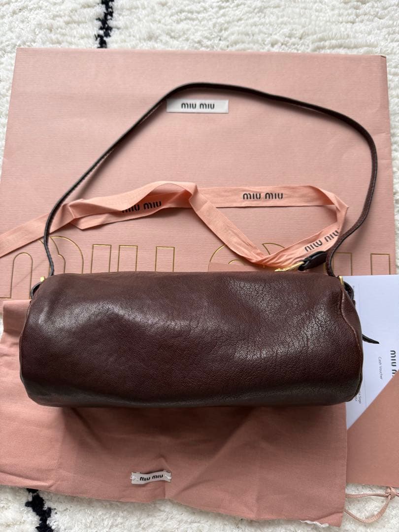 miu miu ナッパレザー ポーチ ブラウン