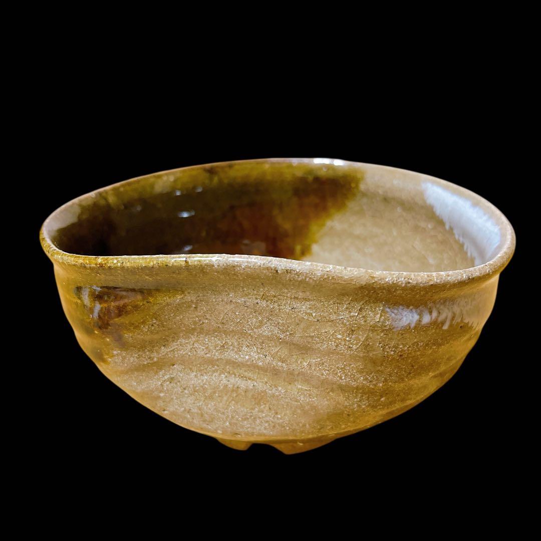 西岡小十 氏作 馬盥彫唐津茶碗 唐津茶碗 馬盥茶碗 白磁茶碗 合わせ箱付き