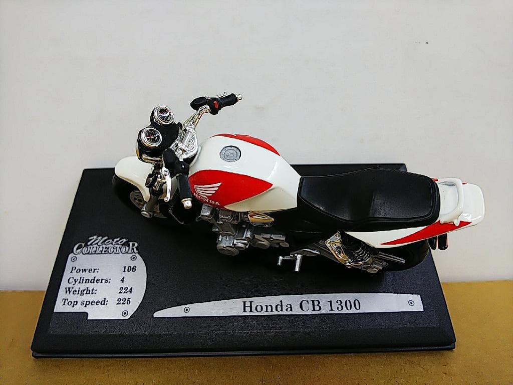 ソリド 1/18 Moto COLLECTOR ホンダ CB1300 大型バイク