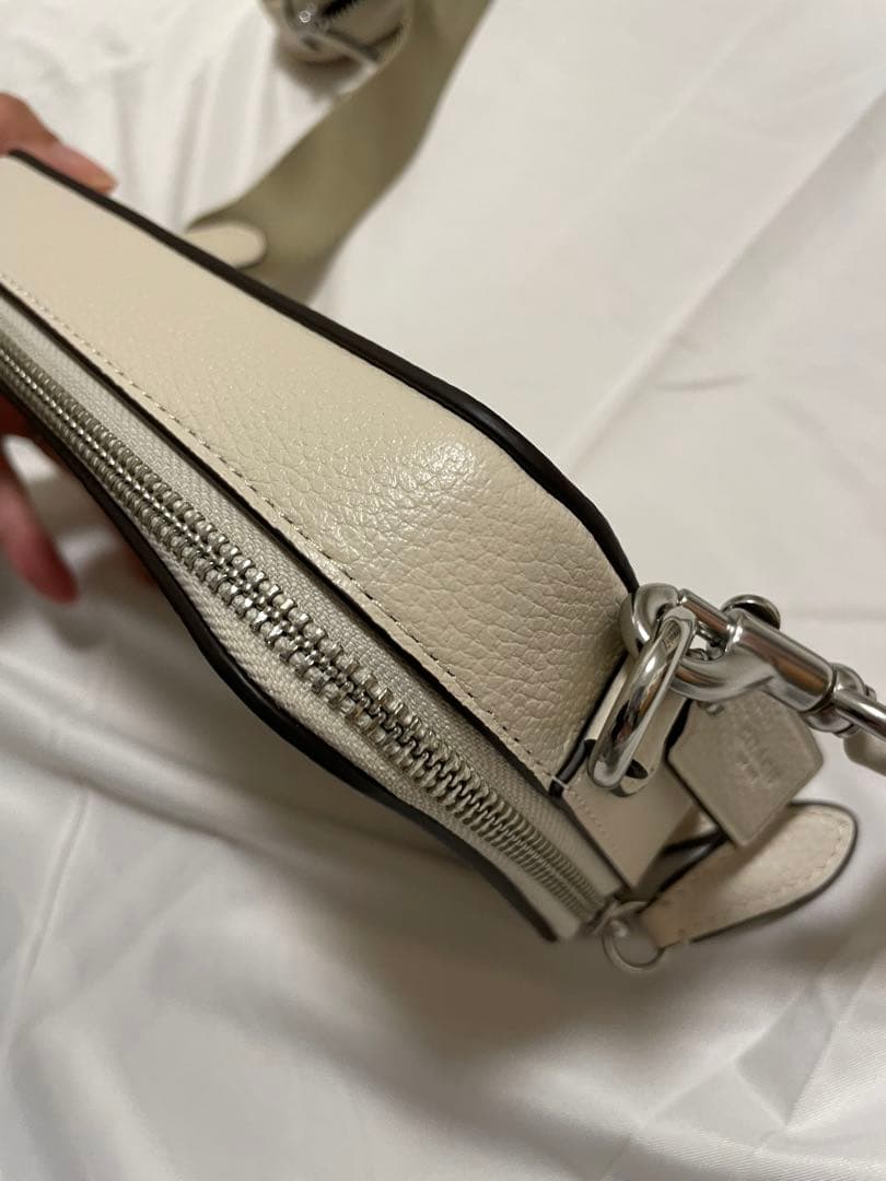 美品　COACH チャータースリムクロスボディ　コーチ　グラフィック　CW540