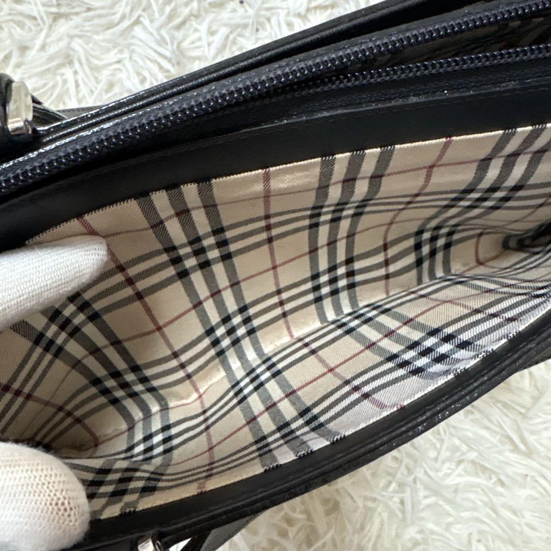 美品　BURBERRY バーバリー ハンドバッグ 横長 ノバチェック 本革 黒