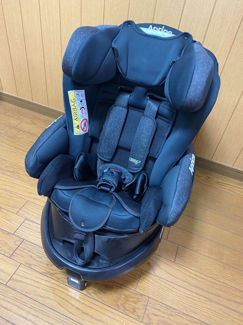アップリカISOFIX 車用チャイルドシート