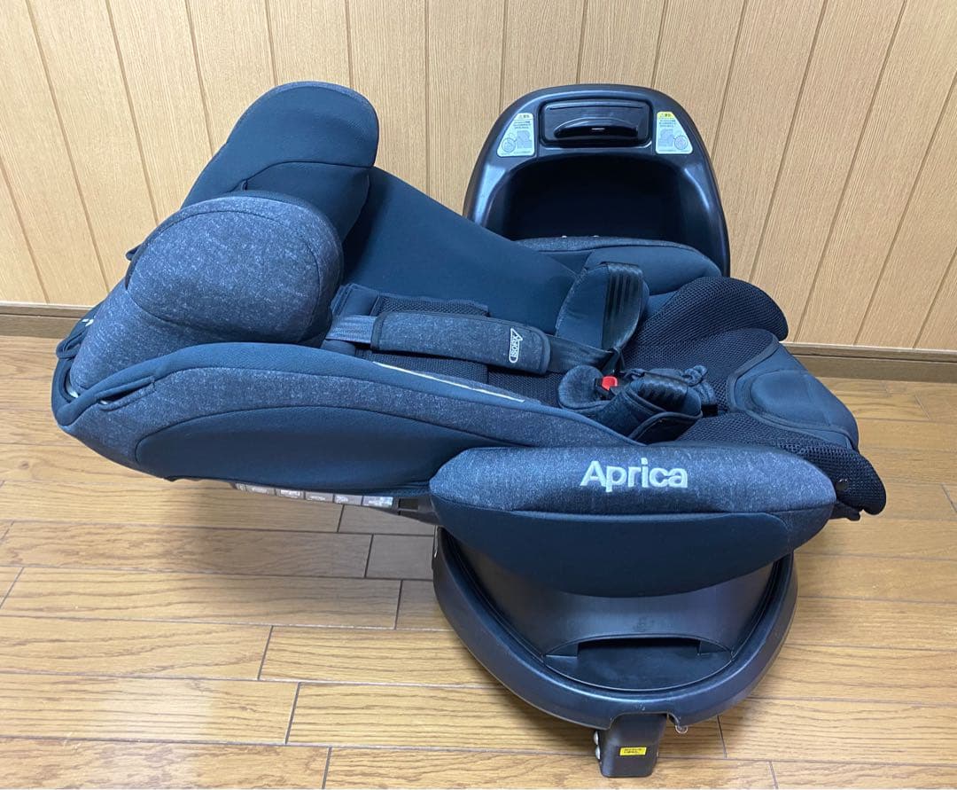 アップリカISOFIX 車用チャイルドシート