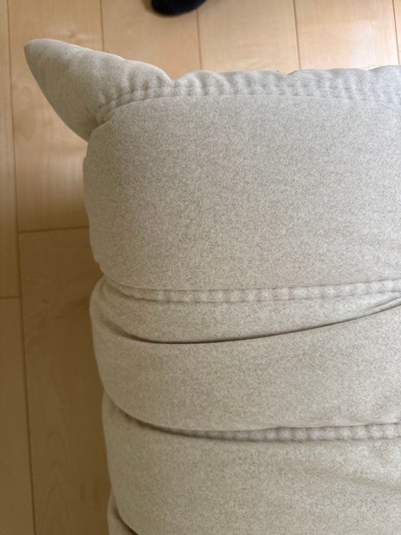 リーンロゼ 50周年限定　トーゴ パフ　アイボリー