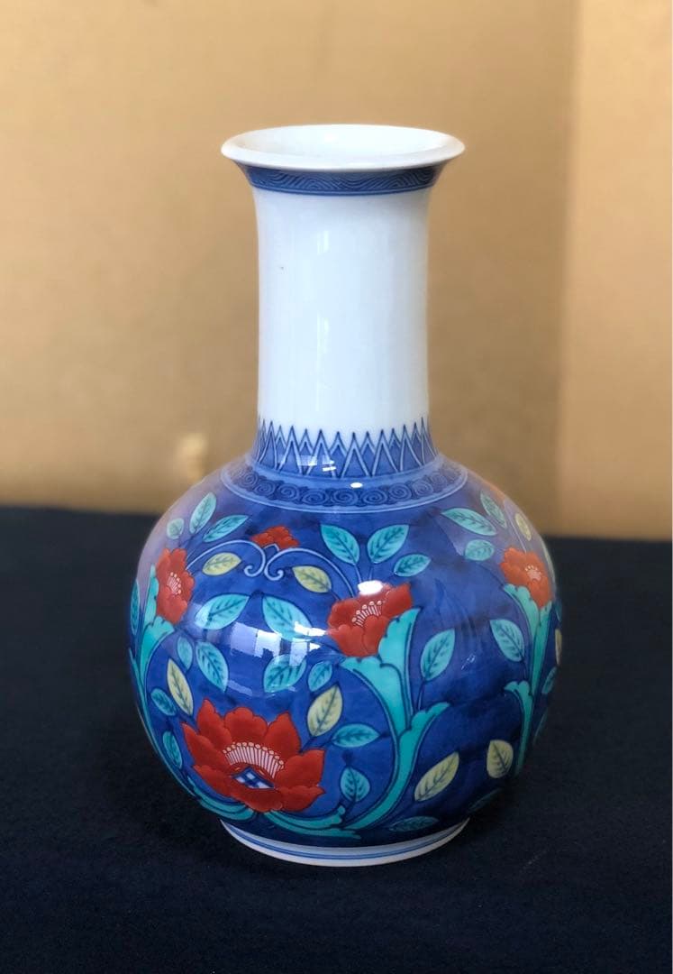 《R》色鍋島緑地紋 花絵 花瓶 十三代 今泉今衛門 合わせ箱 251204お3