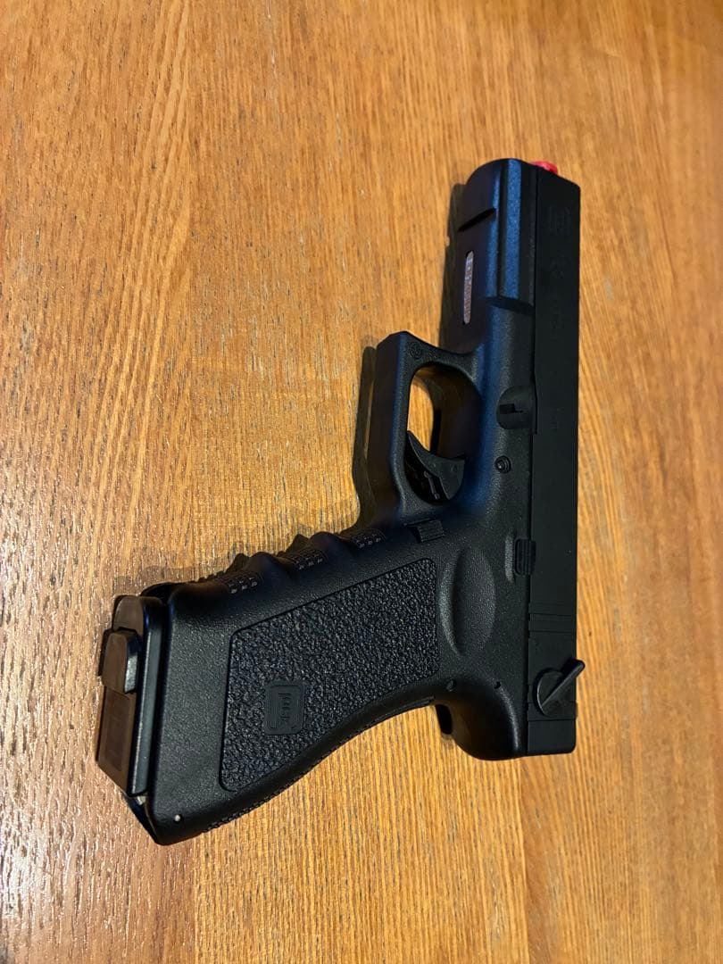 東京マルイ　グロック18C 電動ガン