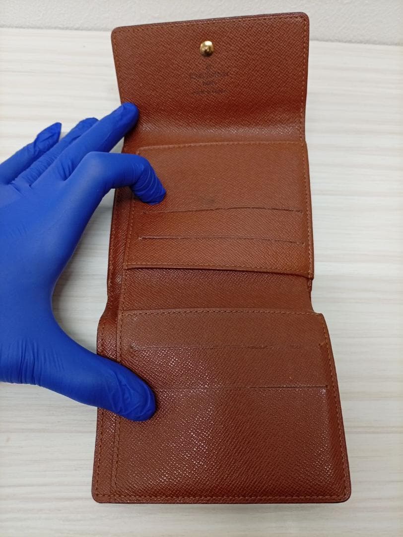 L0105-17　Louis Vuitton モノグラム 三つ折り財布