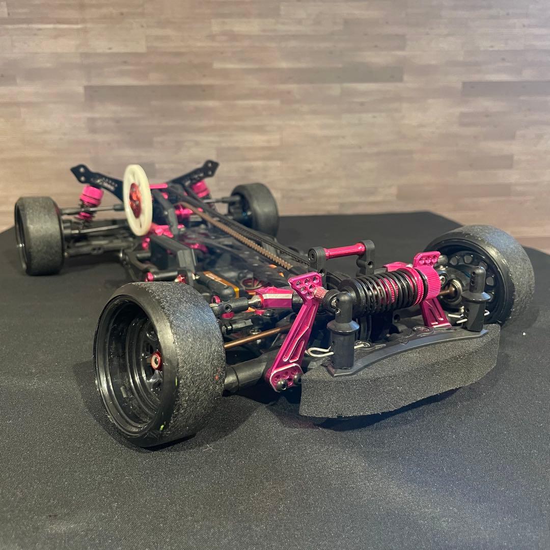 サクラ sakura d4 シャーシ、サーボ付1/10 rc ラジドリ