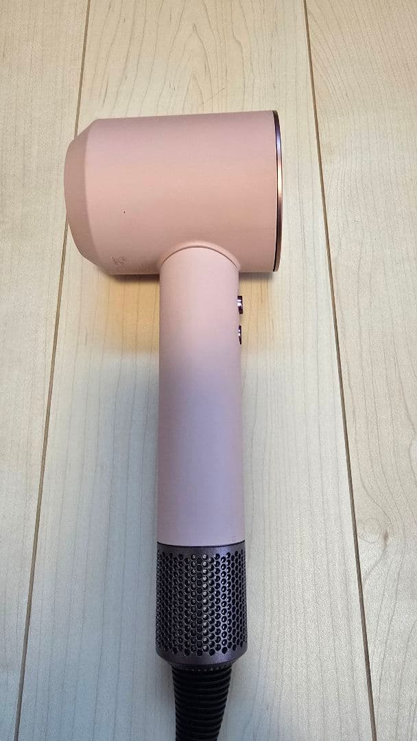 ダイソン スーパーソニック ヘアドライヤー　限定色　さくらロゼゴールド