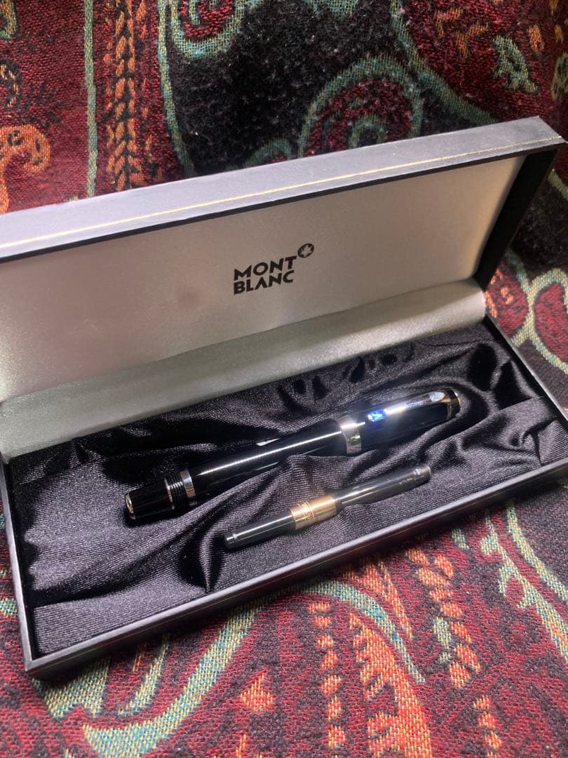 未使用品　モンブラン　ボエム　万年筆　サファイア　EF レア 未使用品 モンブラン ボエム 万年筆 サファイア EF レア 【公式通販】