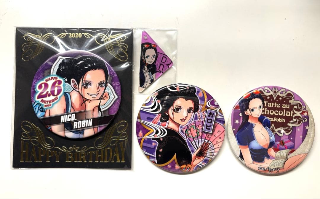 ONE PIECE ロビン バースデイ缶バッジ 2020 おロビ バレンタイン