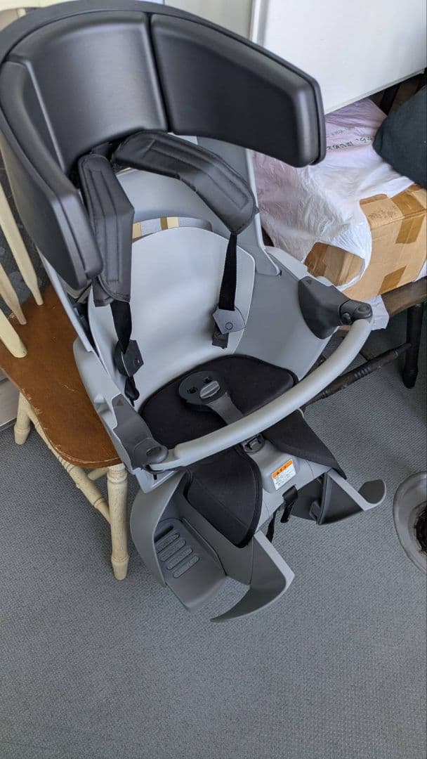 新品未使用　最新　自転車用　チャイルドシート 後部用 RBC-018DX2