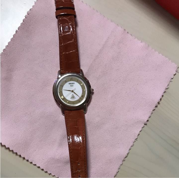 ジャンボ尾崎100勝記念50本限定時計