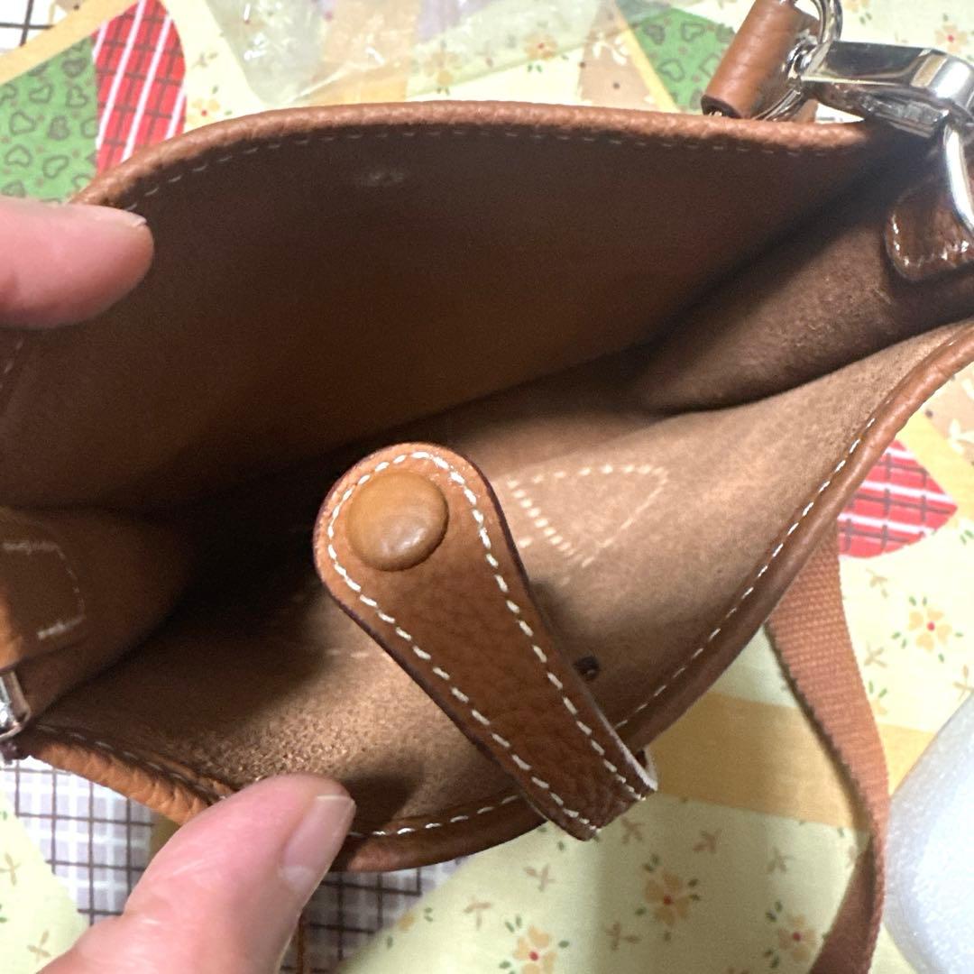 Hロゴ ブラウンレザーショルダーバッグ