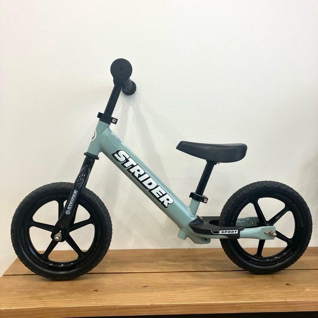 STRIDER ストライダー 限定カラー アイスブルー 12インチ