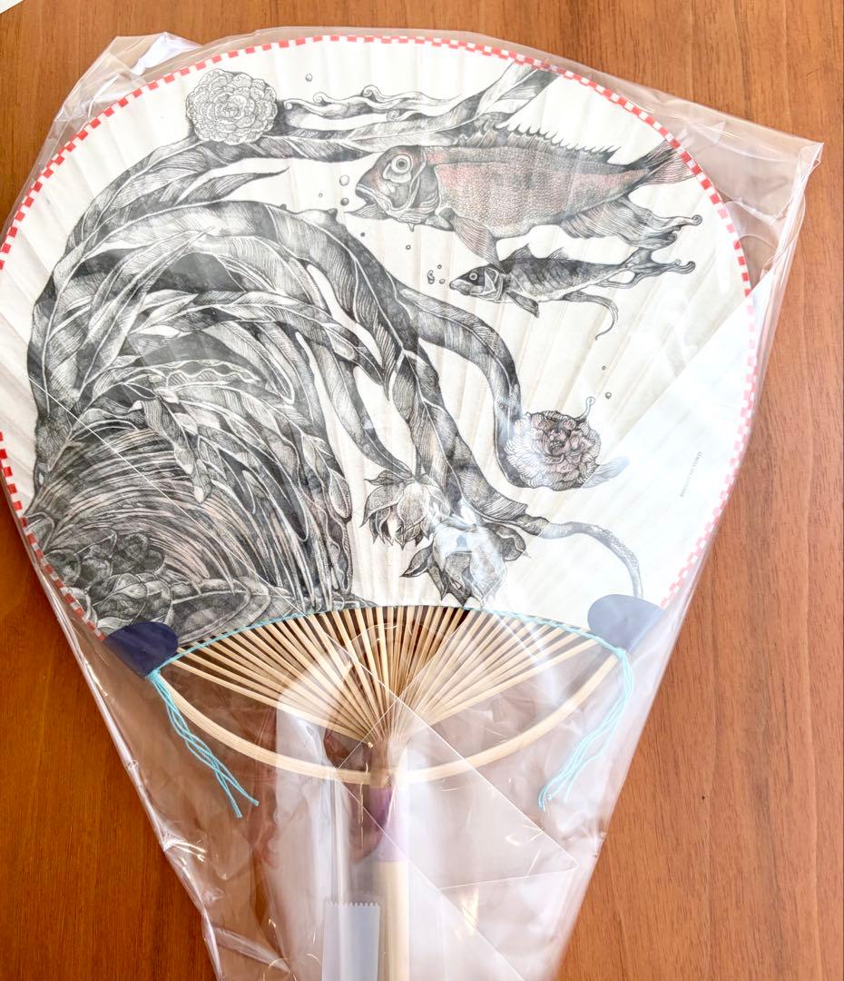 未使用】ヒグチユウコ ボリス雑貨店 団扇 ギュスターヴ 若冲雄鶏図