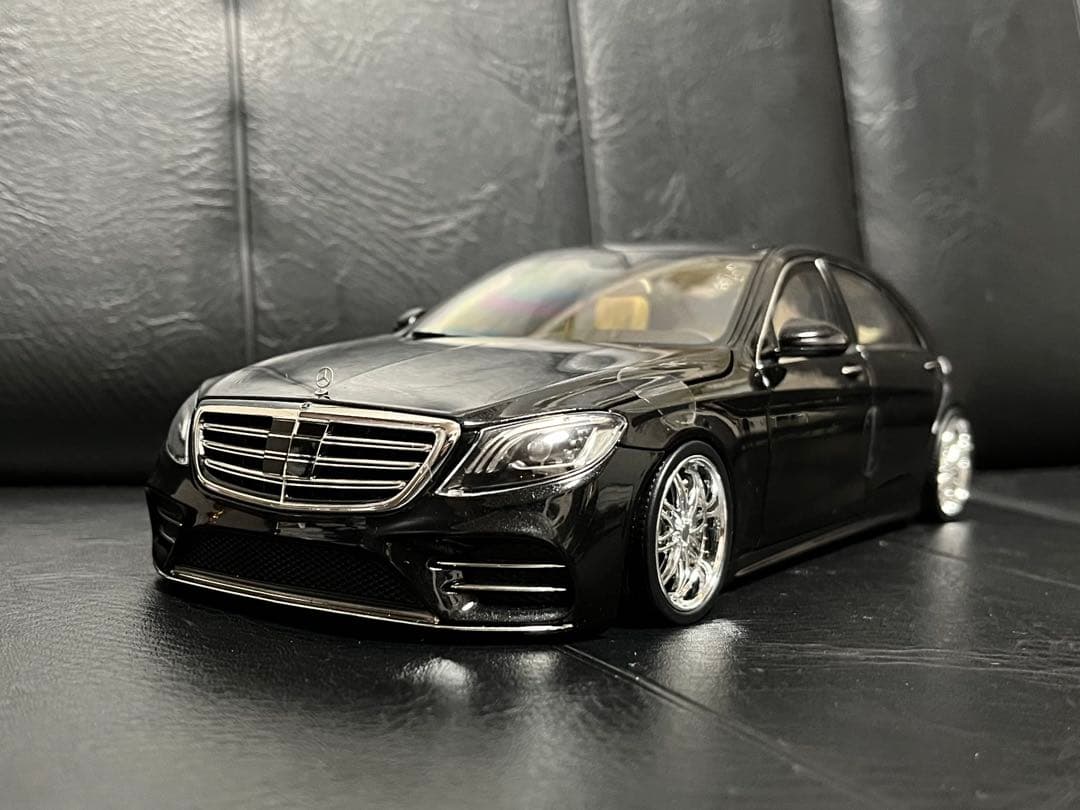 メルセデスベンツ　Sクラス　1/18