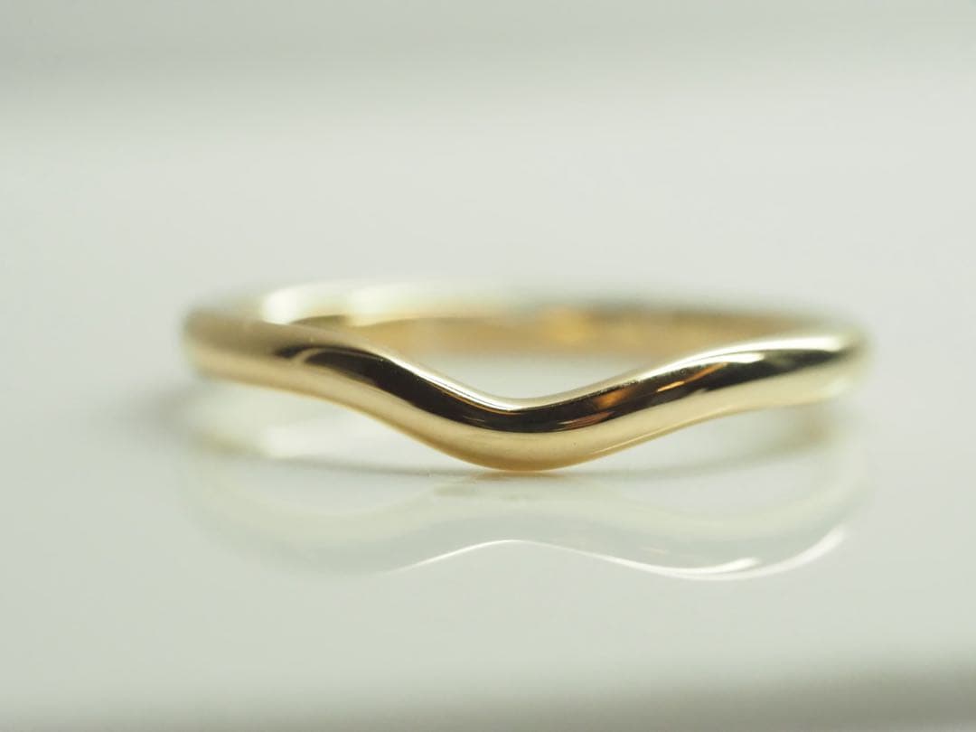 TIFFANY&Co.ティファニー　750YGカーブドバンドリング　15.2号