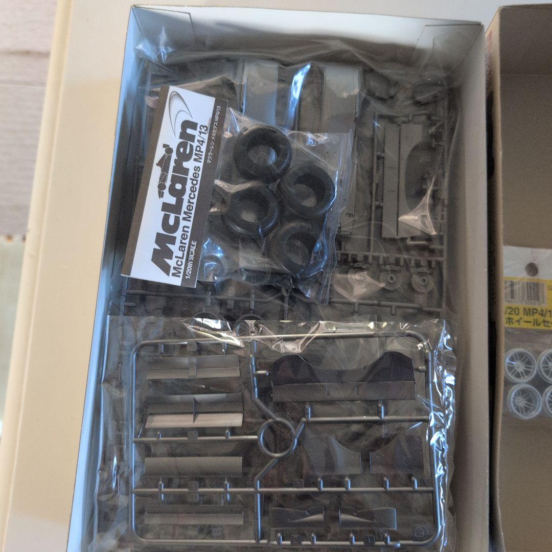 タミヤ マクラーレンMP4/13 日本GP仕様✕別売りエッチングパーツ他付