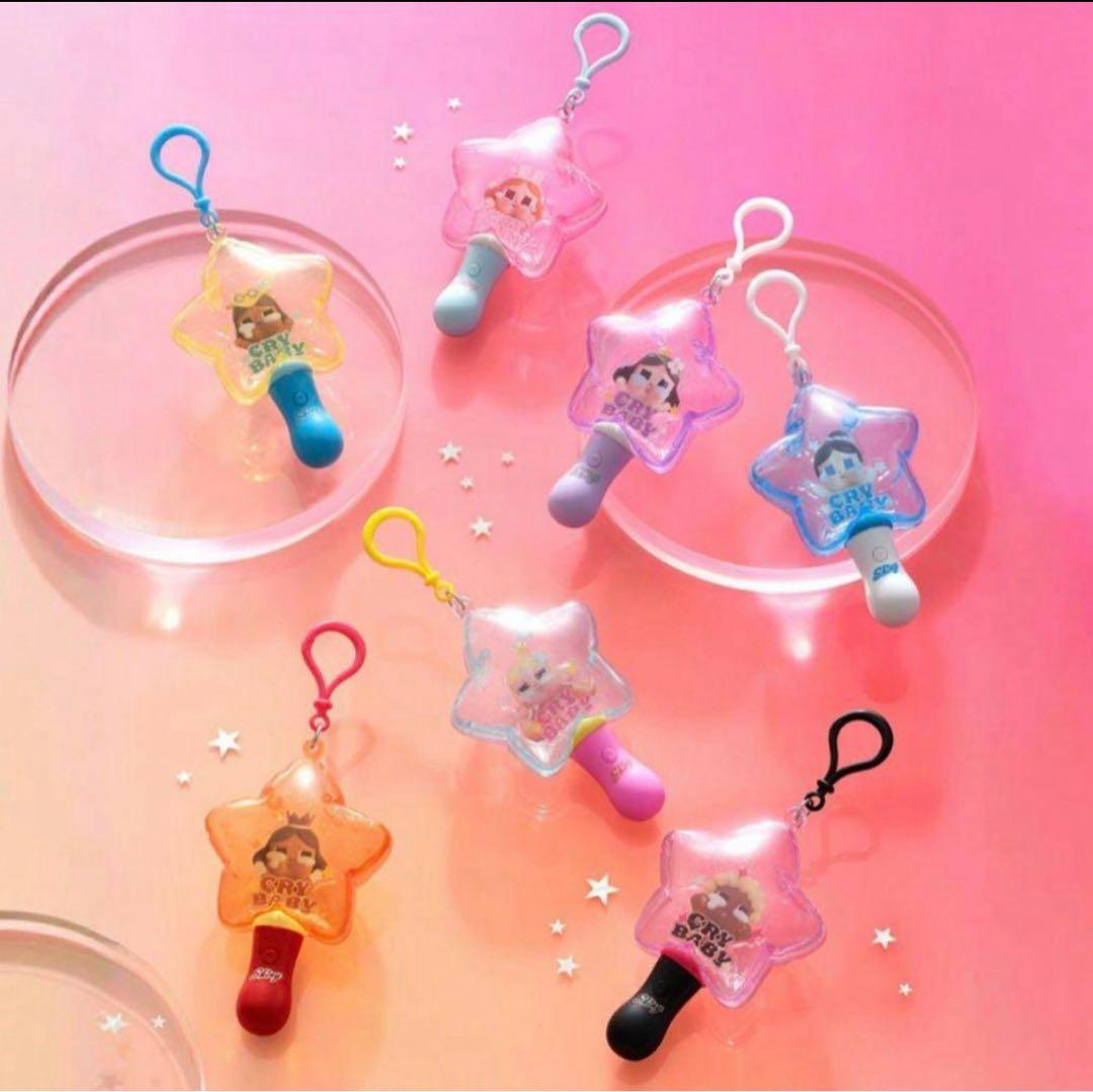 ポップマート CRYBABY ルミナスペンダント ペンライト アソート