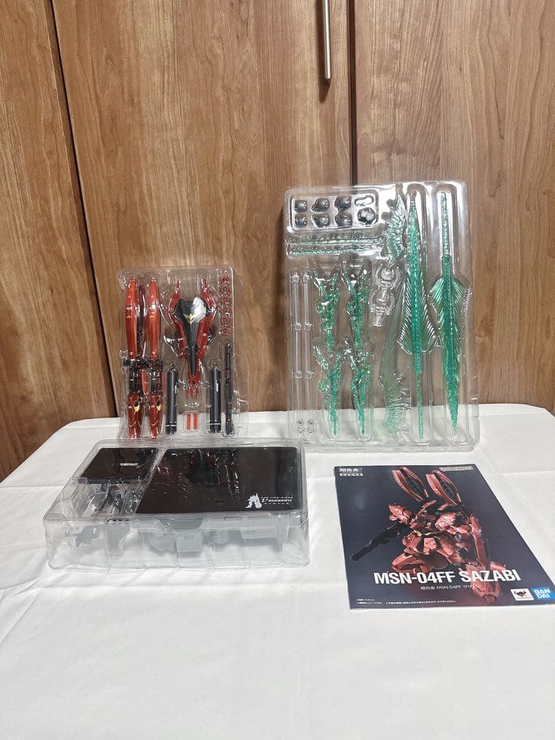 【美品】超合金 MSN-04FF SAZABI サザビー 定価46200円