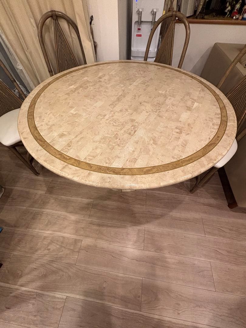 SALE‼️大理石調ダイニングテーブル(テーブルクロス付き)希少品❗️