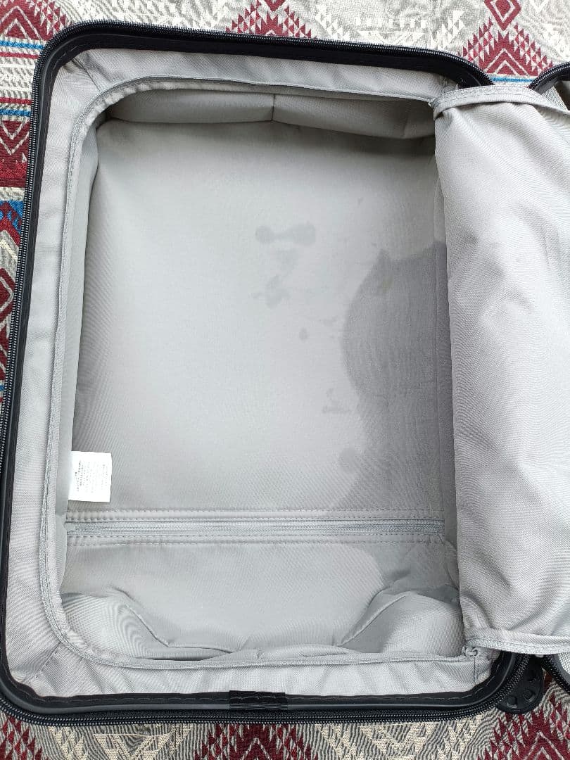 クイックシルバー ビック ソフト キャリーケース 黒 114L スーツケース