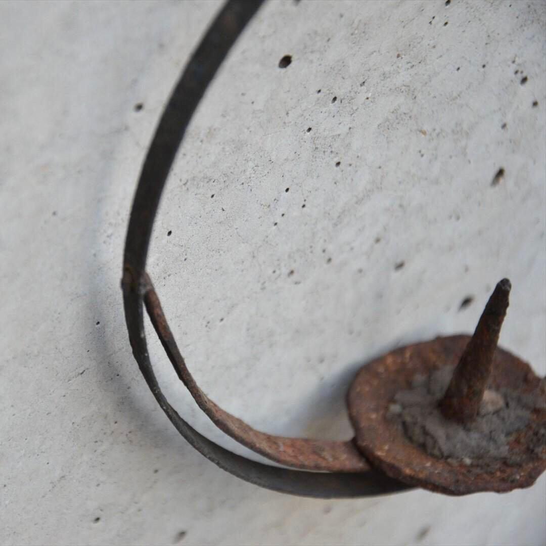 明治時代 鉄製 吊 燭台 形 オブジェ 骨董品 アンティーク eの通販はau