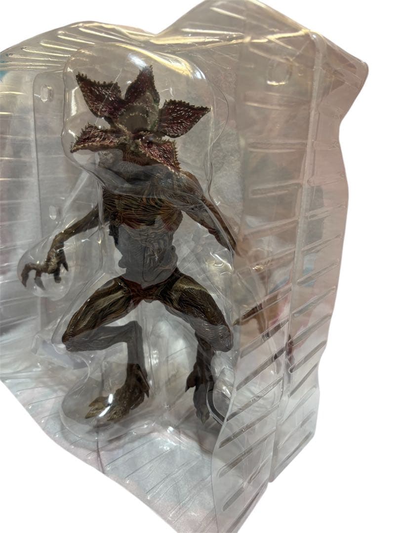 ストレンジャーシングス ラストワン賞 フィギュア　デモゴルゴン