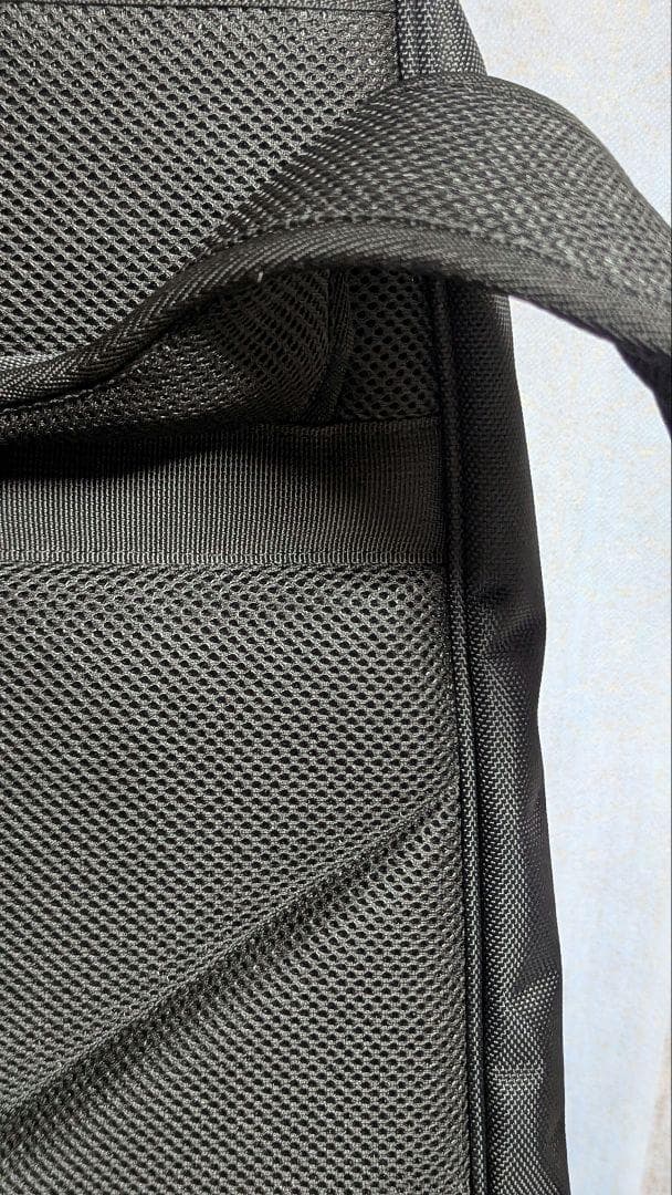 JML バイオリンケース　シェル構造バックパック型　マットピンクカラー