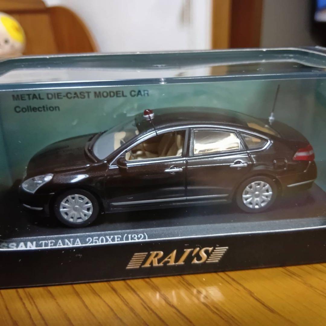 【4台セット】レイズ　ティアナ　ポリスカー　パトカー　1/43