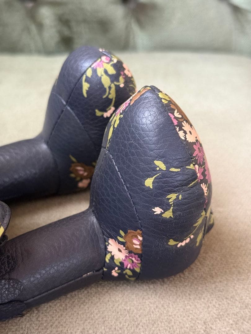 コーチ＆ディズニーコラボ　革製ミニーぬいぐるみ