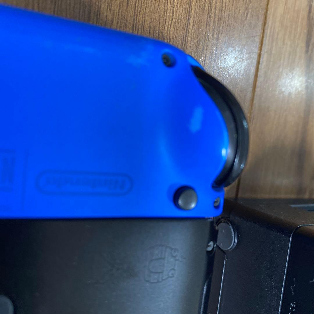 Nintendo Switch 青/黄 キャラクター柄 本体　フォートナイト