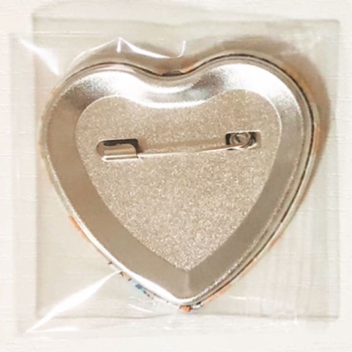 新品★あんスタ★Ra*bits【天満光】バレかく★特典★ハート缶バッジ