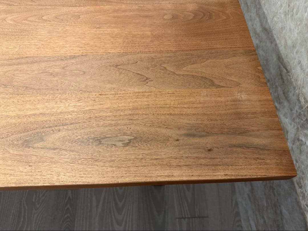 D*0様 マスターウォール ワイルドウッド ダイニングテーブル ウォールナット