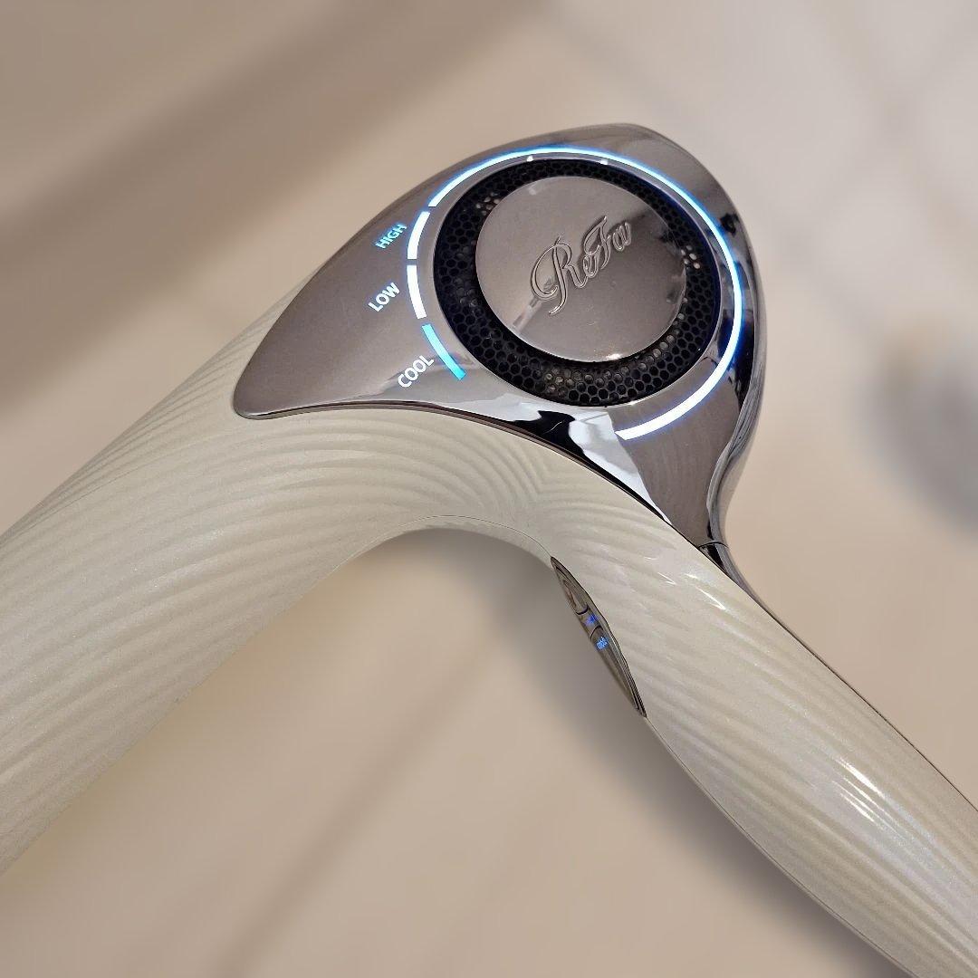 箱付きReFa ビューテックドライヤー　取扱説明書付き