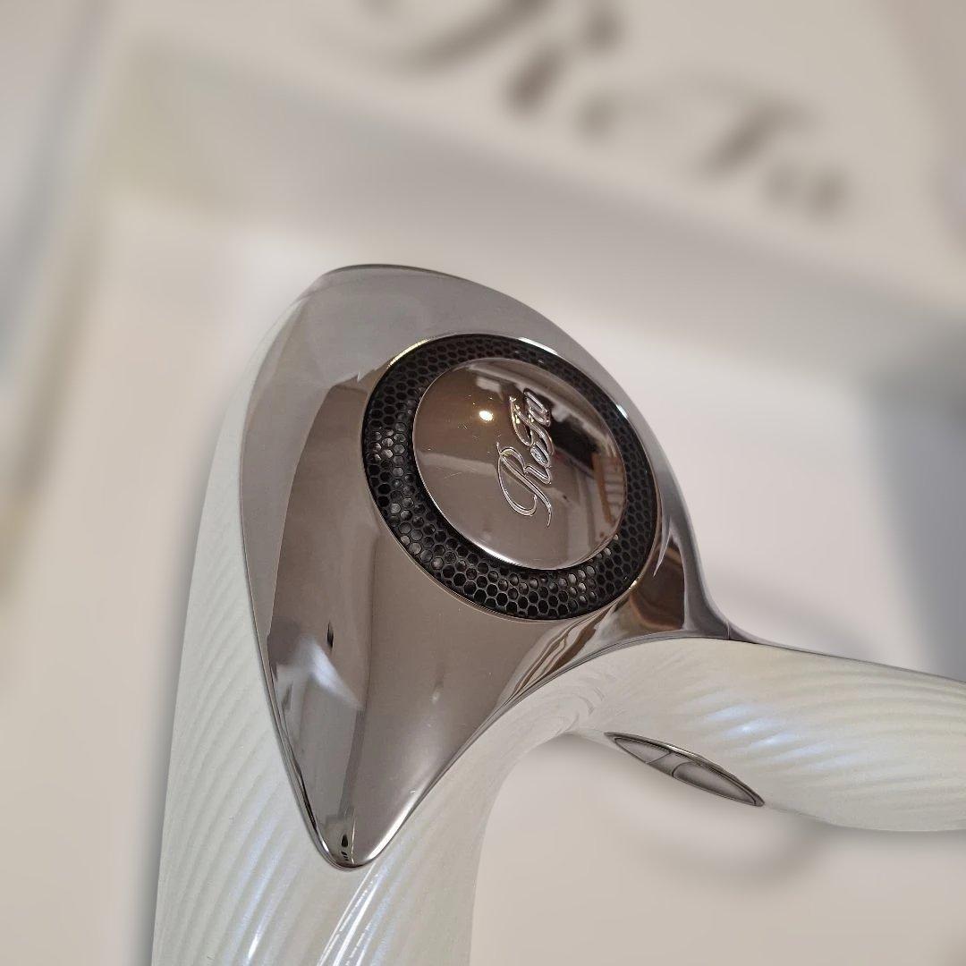 箱付きReFa ビューテックドライヤー　取扱説明書付き