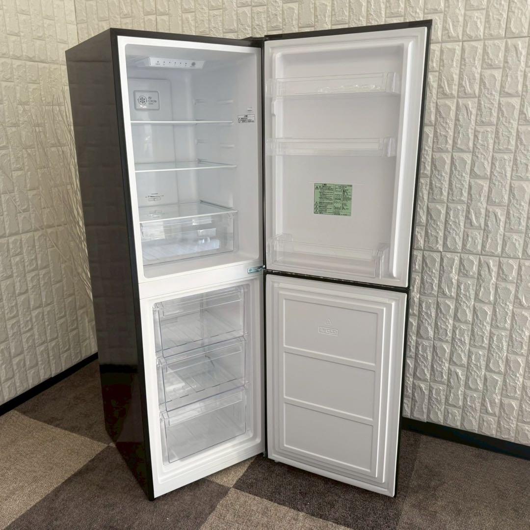 東京23区配送無料✨ニトリ　大きめ冷蔵庫　2024年製　203L ブラック　美品