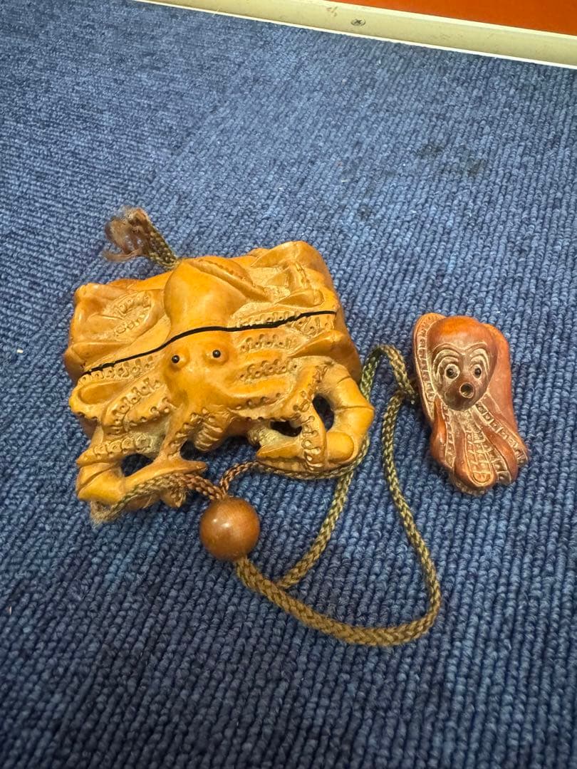 1689  蟹印籠　根付　時代物